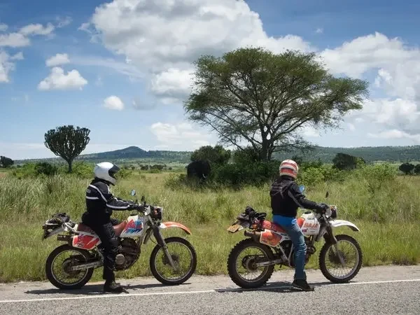 Uganda Expedice: Motorkářské dobrodružství